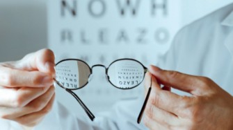 LOrganisation d&rsquo;une session sp&eacute;ciale d&rsquo;examen de fin d&rsquo;&eacute;tudes pour les candidats opticiens lunetiers