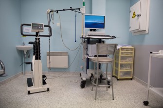 R&eacute;ception des &eacute;quipements sp&eacute;cialis&eacute;s de m&eacute;decine nucl&eacute;aire &agrave; l&rsquo;h&ocirc;pital de Ouargla