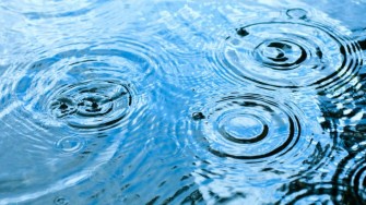 Bois-tu la quantit&eacute; deau que tu devrais ?